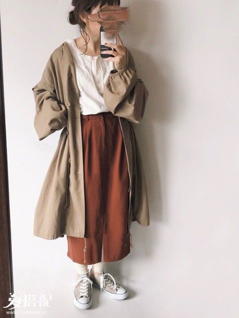 春季米色小清新穿搭，秒變氣質(zhì)鄰家女孩